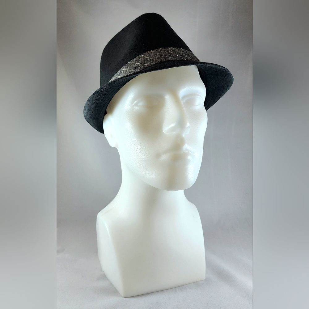 Stingy Brim Style Fedora, Black with Gray Pinstripe Band, S/M size
